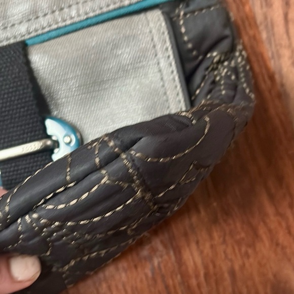 Fossil Key-Per Quilted Metallic Gray Leather Crossbody - Picture 9 of 16